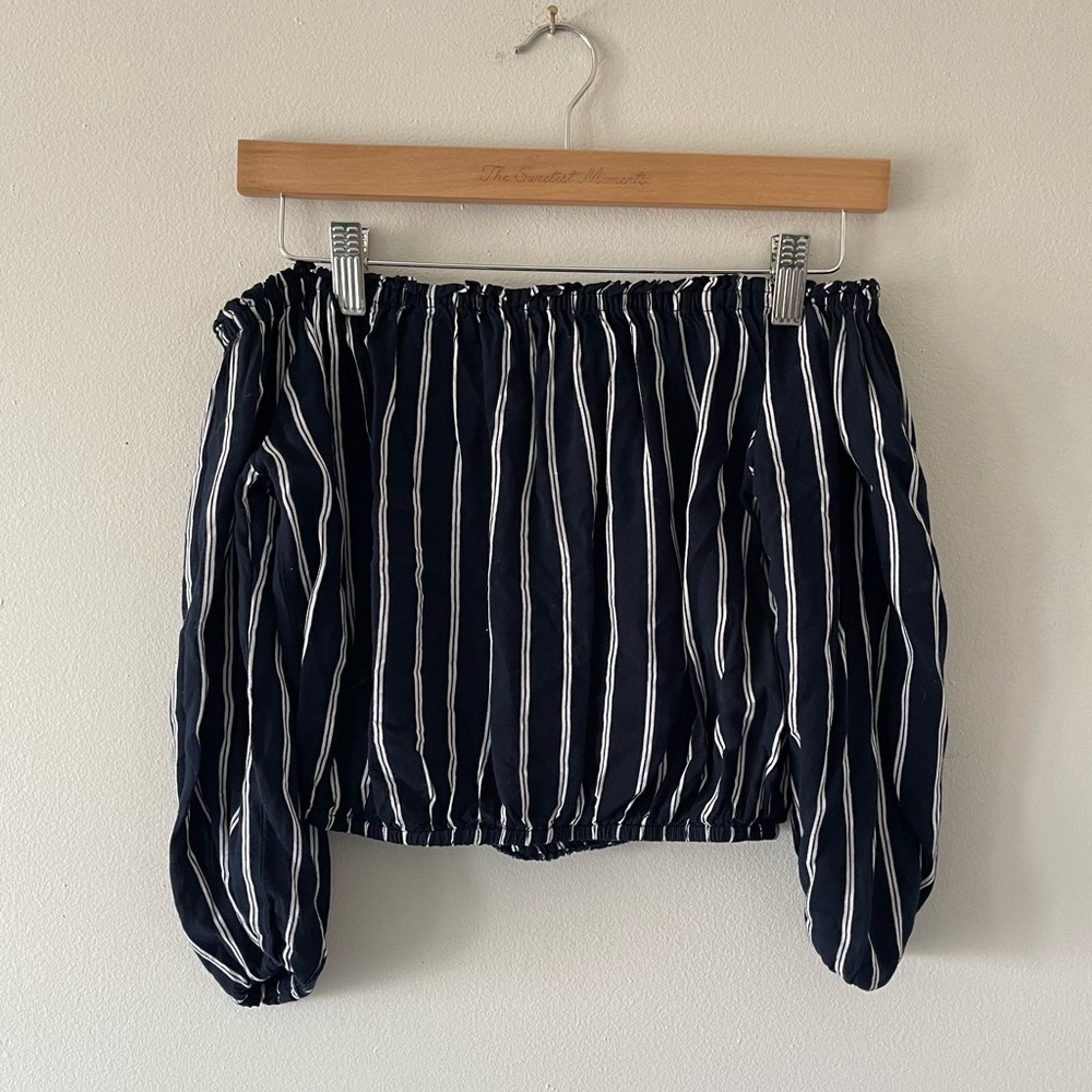 Brandy Melville Off-Shoulder Crop Top